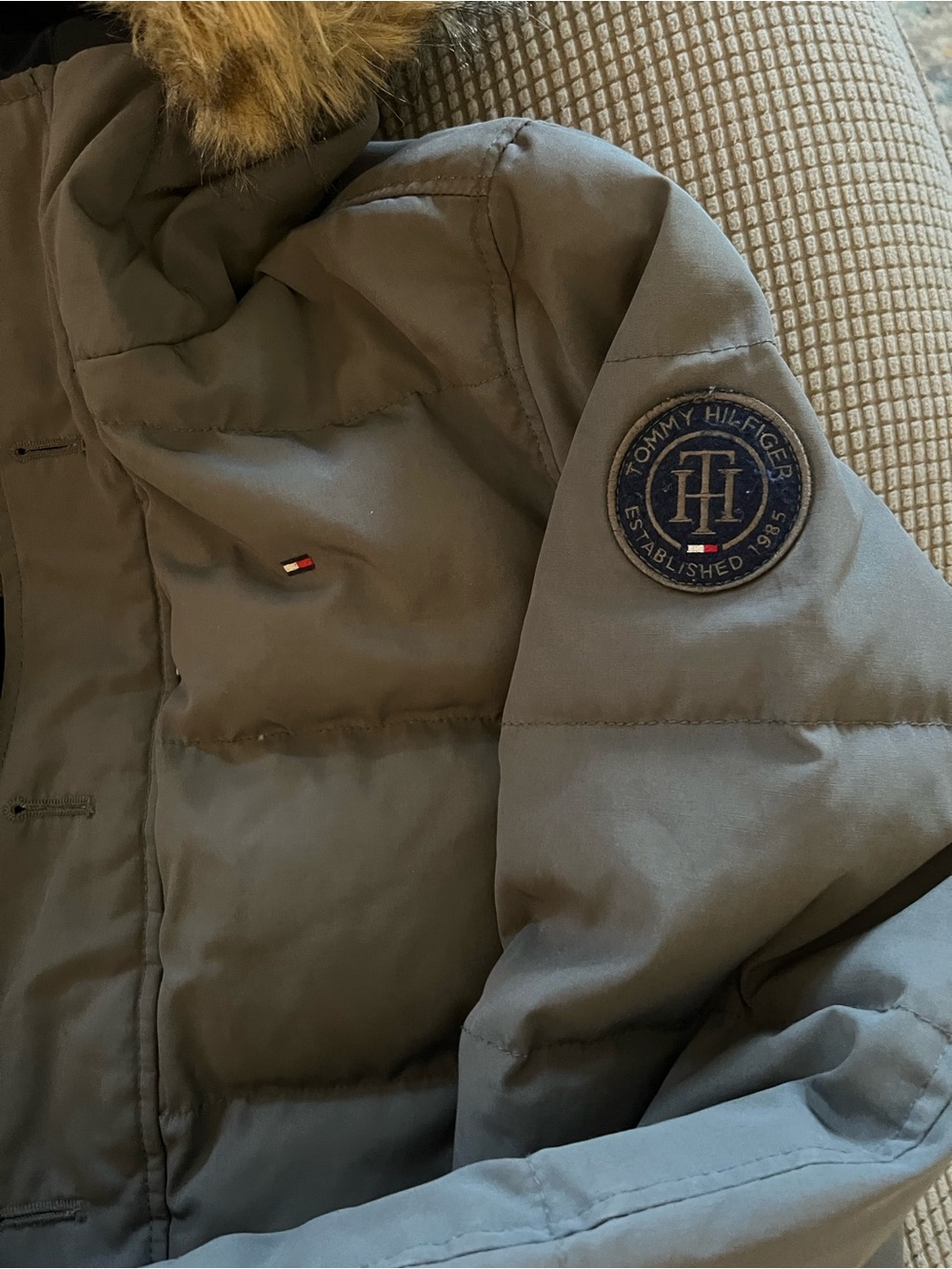 Tommy Hilfiger Down filled hooded Jacket with removable faux fur men’s Sm